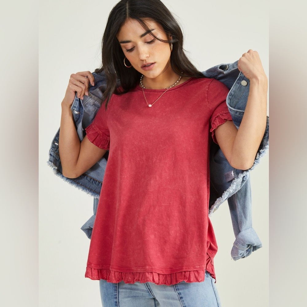 Altar’d State Wren Ruffle Tee Size XS Color Ski patrol